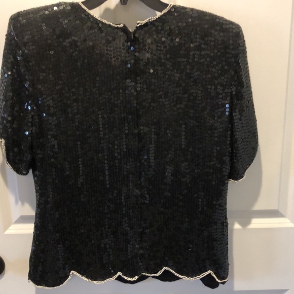 Sequin top black with white beading. Size XL - Picture 5 of 7